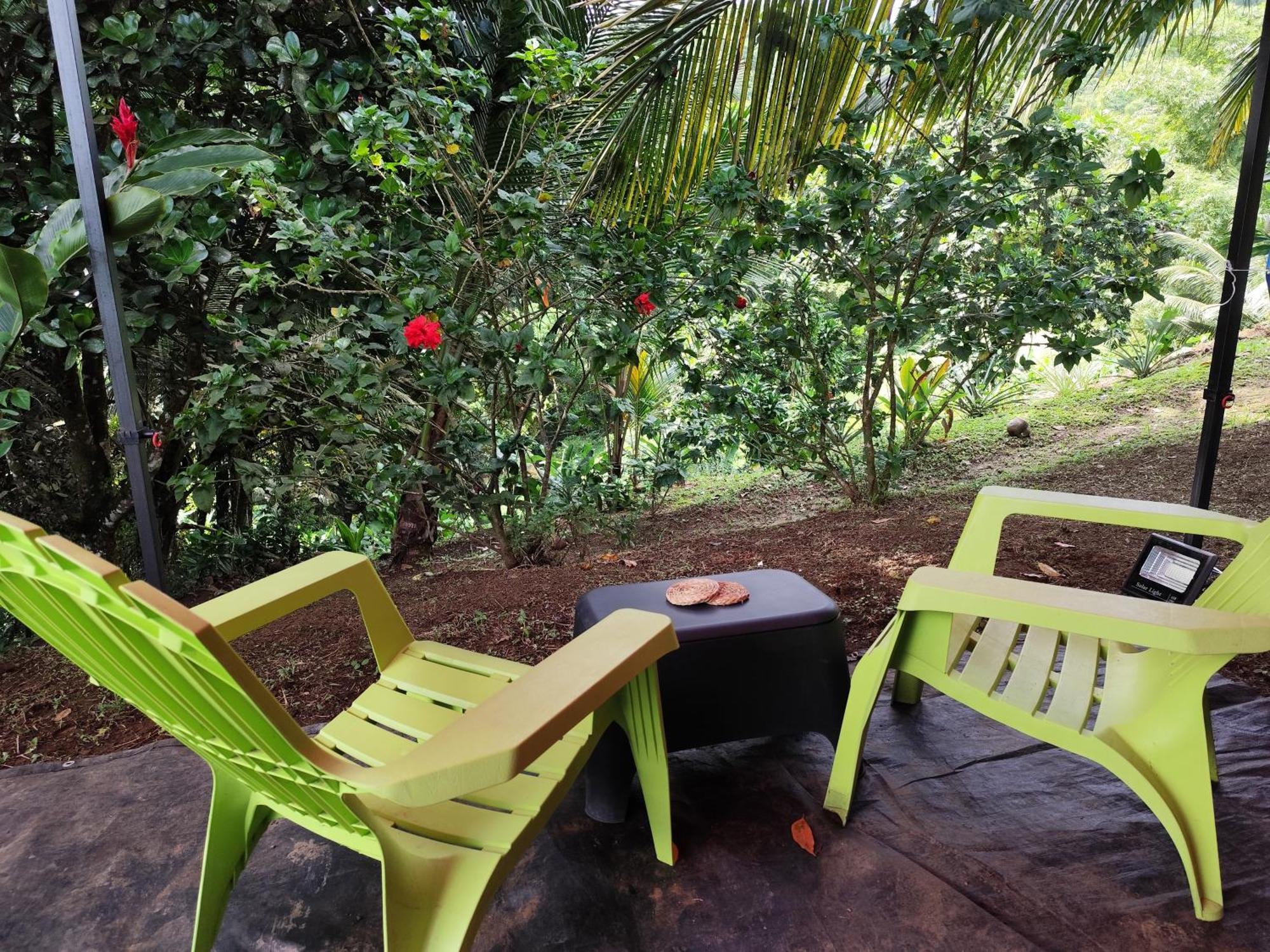Camping A La Ferme Gros-Morne Экстерьер фото